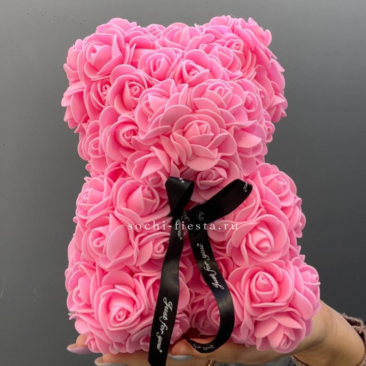 Игрушка медведь из розовых роз в Нижнекамске