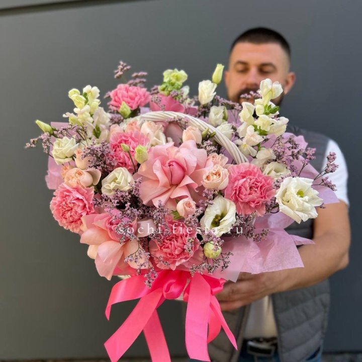 Цветочная корзина №1 в Нижнекамске