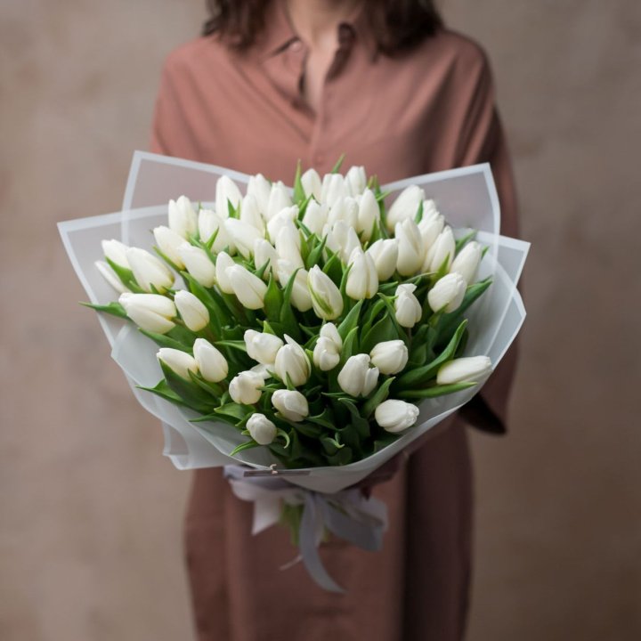51 белый тюльпан в Нижнекамске